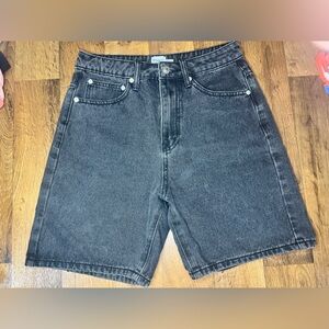 BUNDLE Princess Poly Denim shorts US 6 black and cream